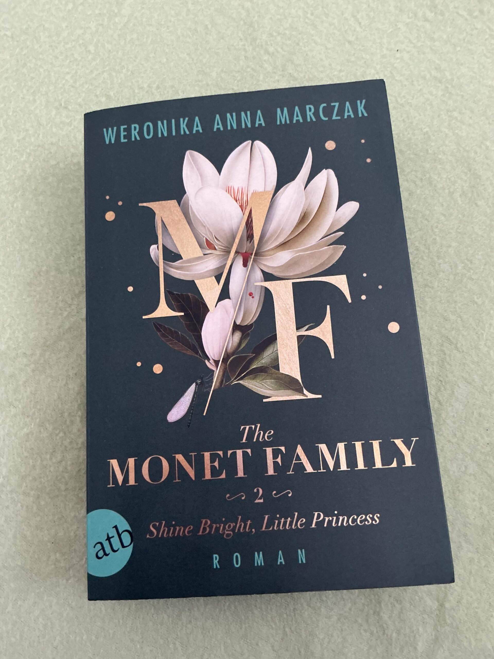 The Monet Family 2 Shine Bright, Little Diamond